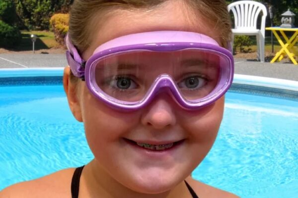 Best Swim Goggles For Kids- Frogglez Goggles