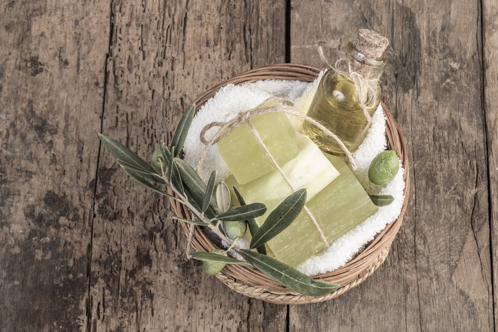 Green spa gift basket