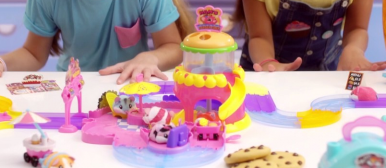 Zuru hamsters house food frenzy