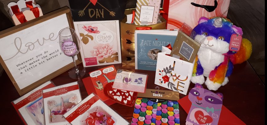 Valentine’s Day gifts from Hallmark Giveaway