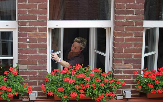 washing windows