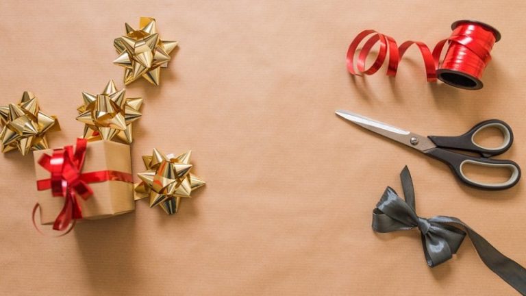 Thoughtful gifts for women