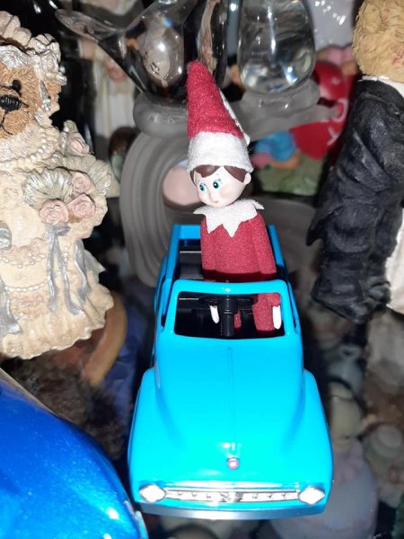 Elf on the shelf