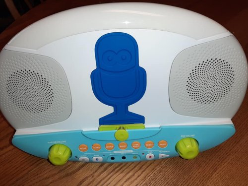 Kid's Pedestal Karaoke System