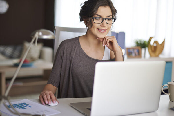 5 Work Opportunities Women Have in the World Right Now