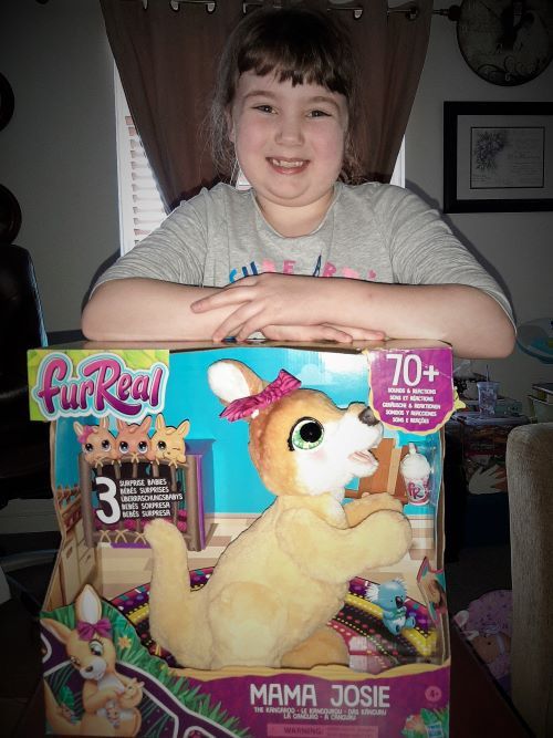 Hasbro - Fur Real Mama Josie The Kangaroo 