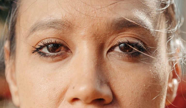 What You Can Do to Lessen the Look of Crow's Feet