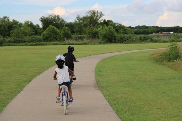 Family Cycling: A Guide To Enjoying Bike Rides With Your Kids