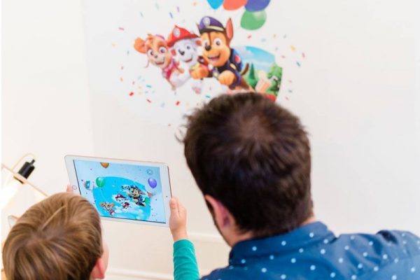 Wall Stories – An Innovative Line of Interactive Wall Decals Featuring AR Technology