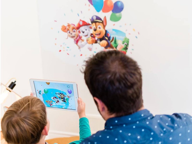 Wall Stories - paw patrol review
