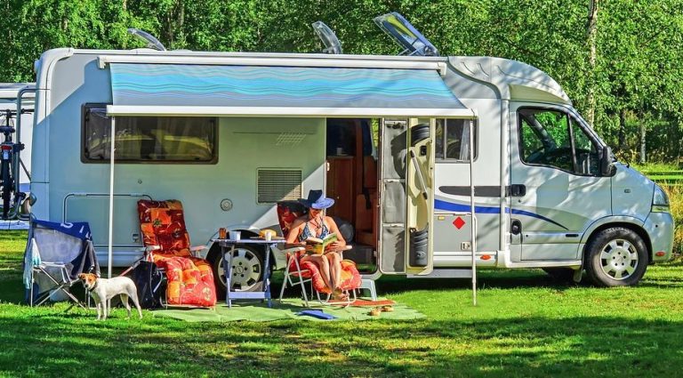 MOBILE HOME