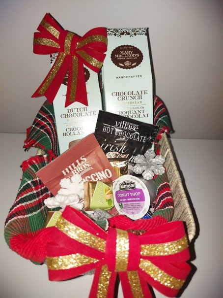 Shortbread cookie gift basket