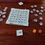 WORD TAC TOE  Abstract Dice Word Game