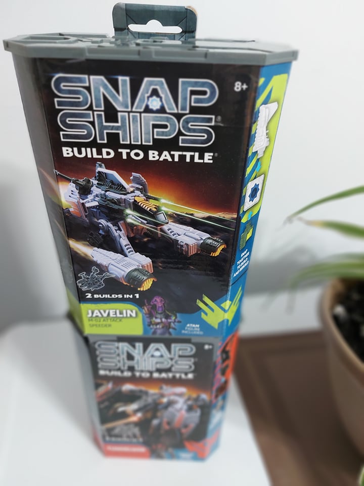 Snap Ships Sabre XF-23 Interceptor -- Construction Toy for Custom Building and Battle Play 