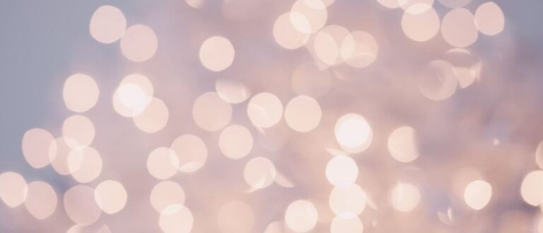 How to Practice Green Living During the Holidays