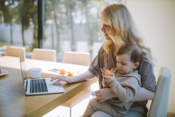 Healthy Ways for Working Moms to Reduce Stress