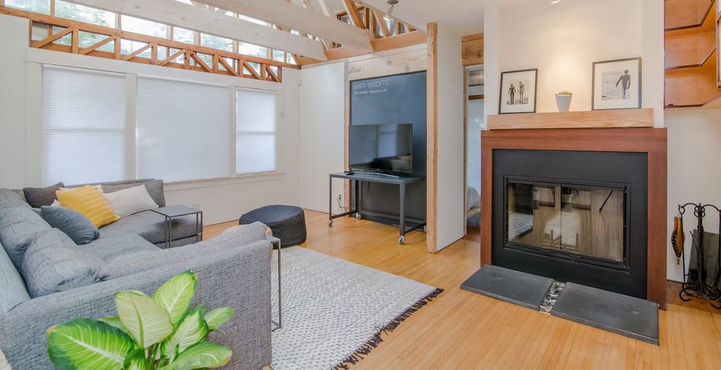 Outsite Venice Beach Living Room