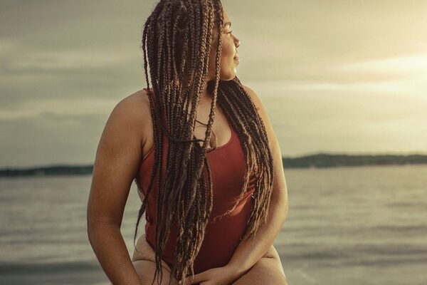 Picking a bathing suit? Choosing the right one for your shape