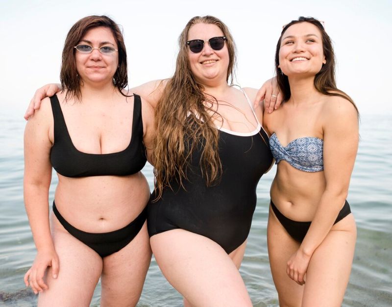  swimming suit 