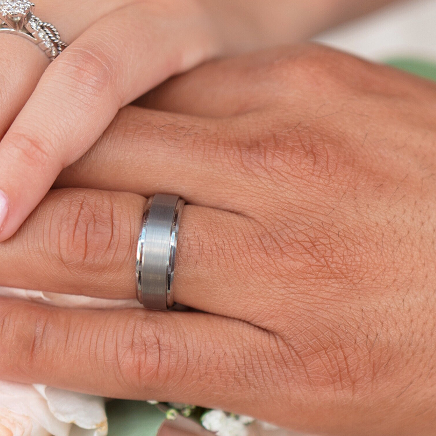 metal wedding ring