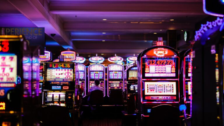 Types of Online Casinos