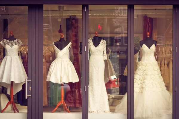 5 Tips To Help Stay Body Positive When Wedding Dress Shopping
