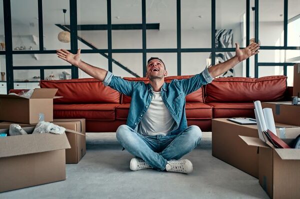 Follow these 5 easy tips to make moving your home stress-free