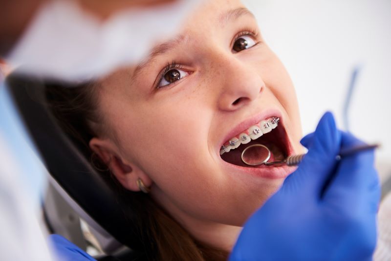 girl with braces