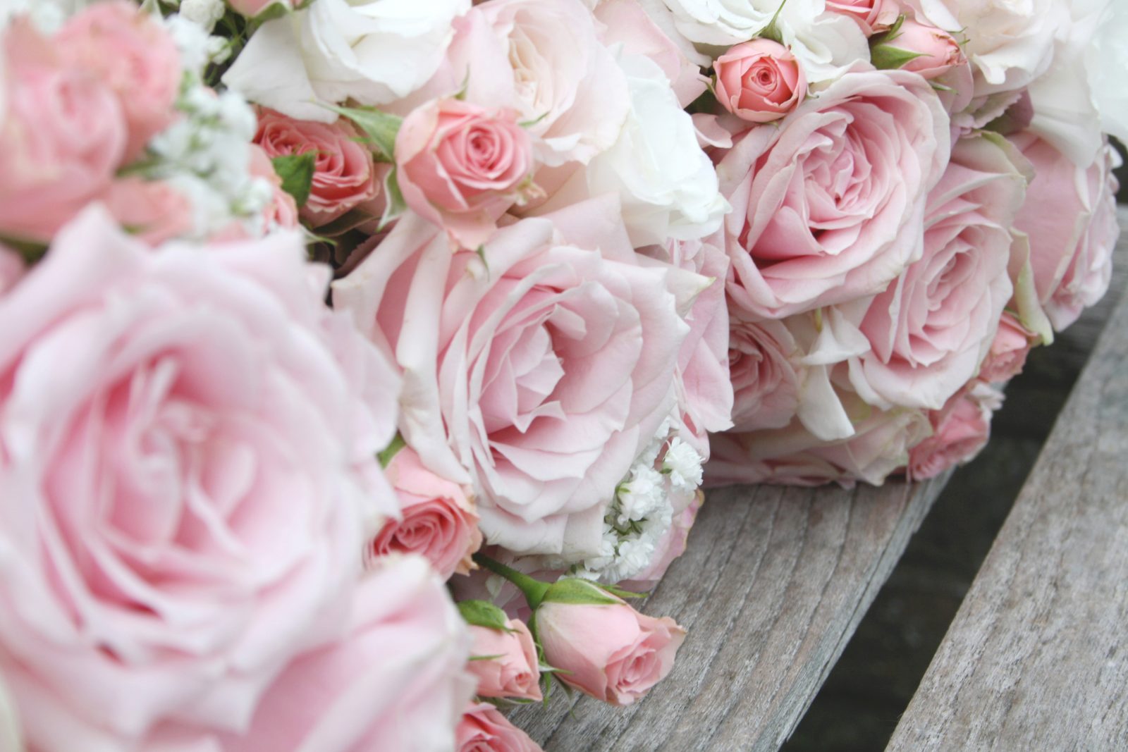 summer-weddings Wedding flowers