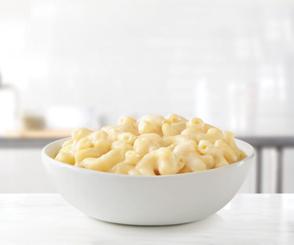 Arby’s White Cheddar Mac ‘N Cheese Review
