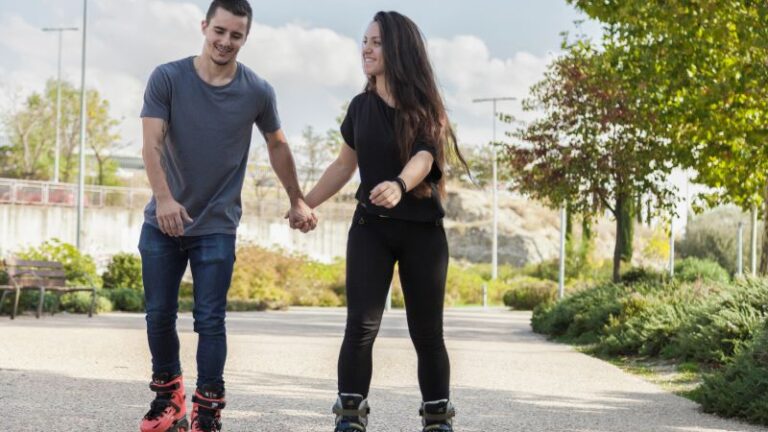 Couple skating