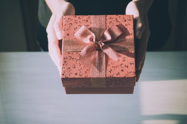 Creative Gift Ideas for January Birthdays