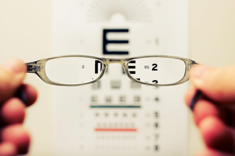 How to Choose the Right Assistive Technology for Vision Impairment