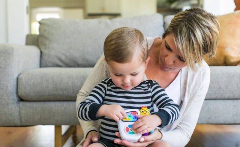 Baby Einstein Take Along Tunes