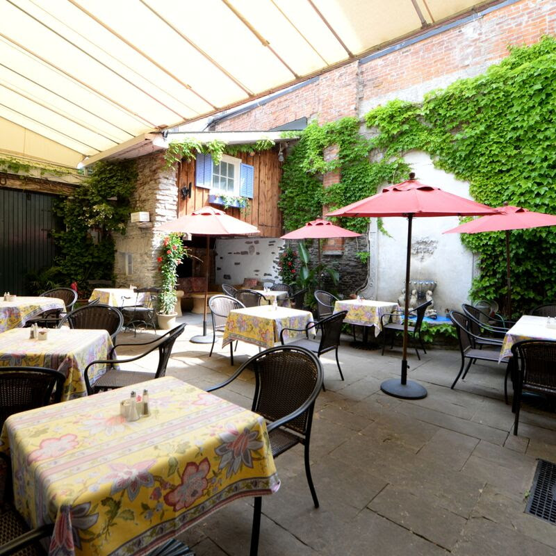 Dinkel’s Restaurant and Courtyard