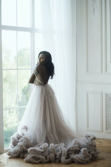  Indoor Wedding Photoshoot