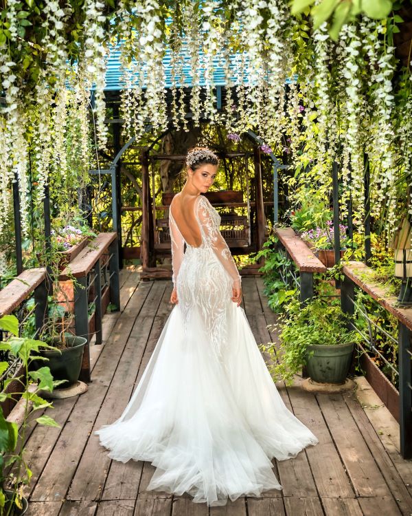 Backless Wedding Dress