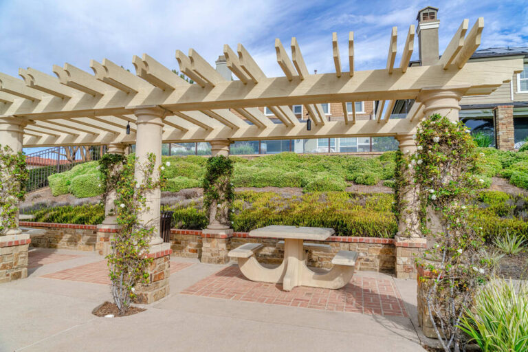 pergola