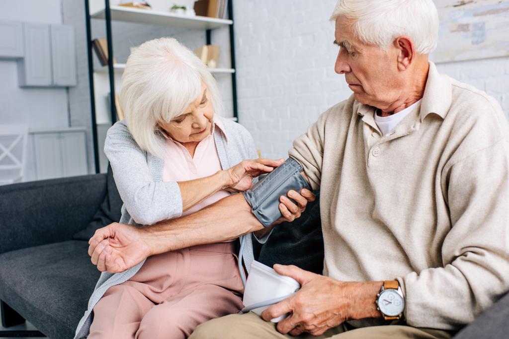 blood pressure monitor 