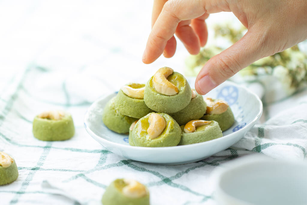 Matcha Green Tea Cookies