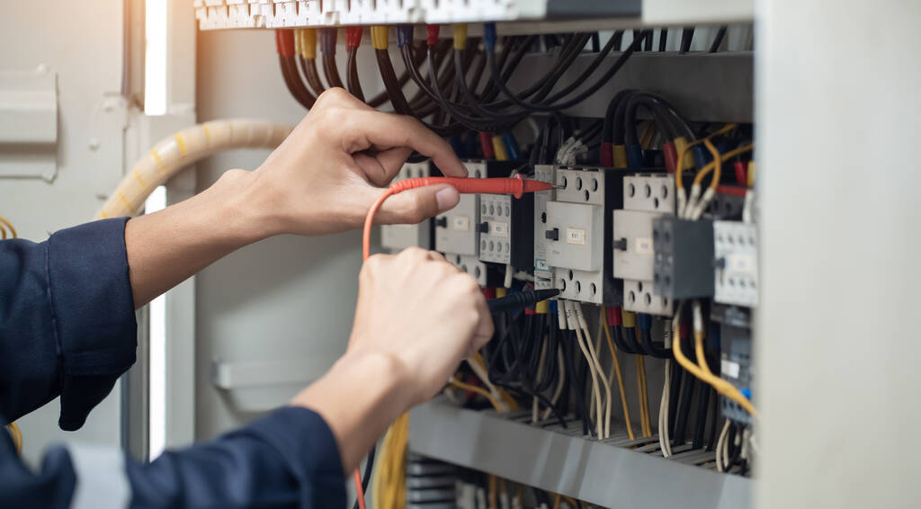 certified electricians
