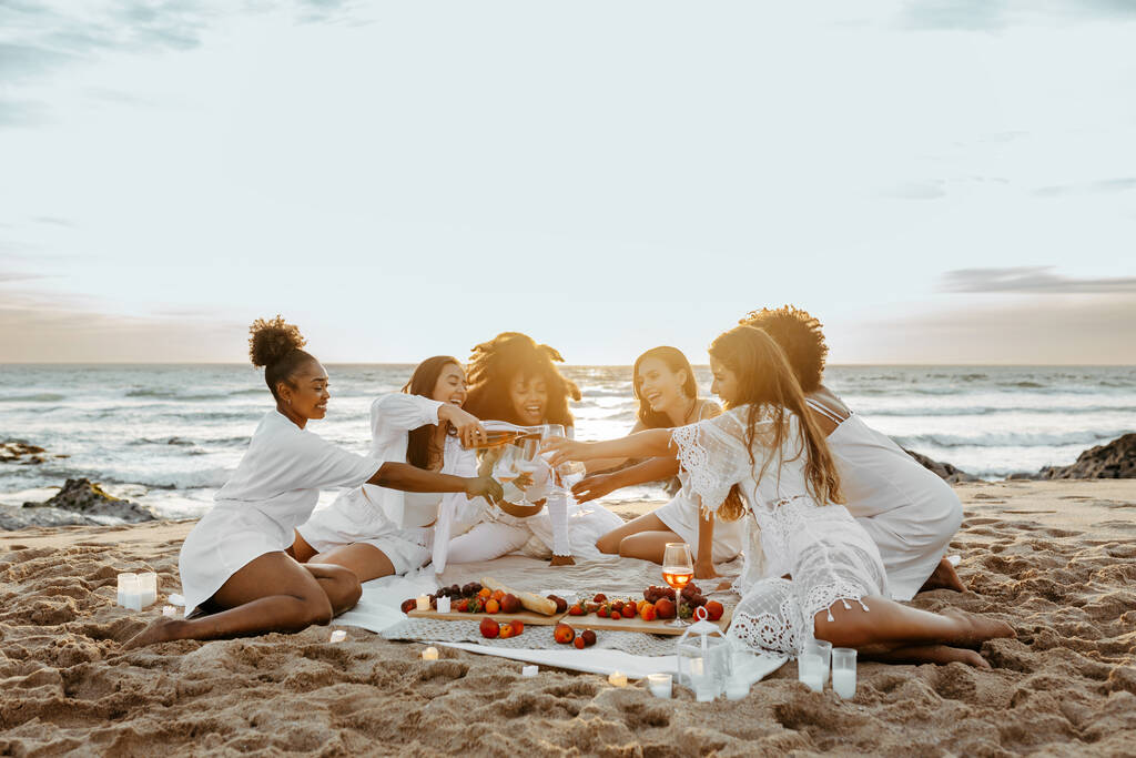 How to Plan a Luxury Bachelorette Weekend at the Beach