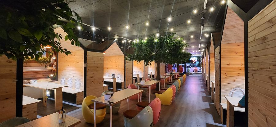 Poopalicious Cafe