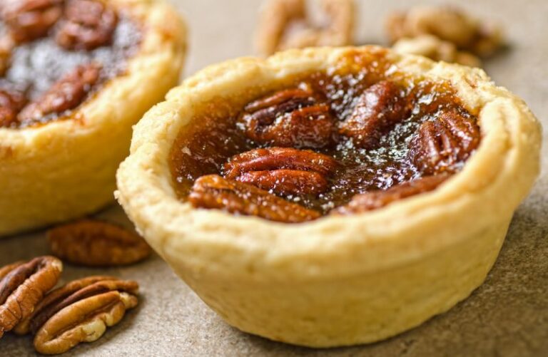 Pecan butter tarts
