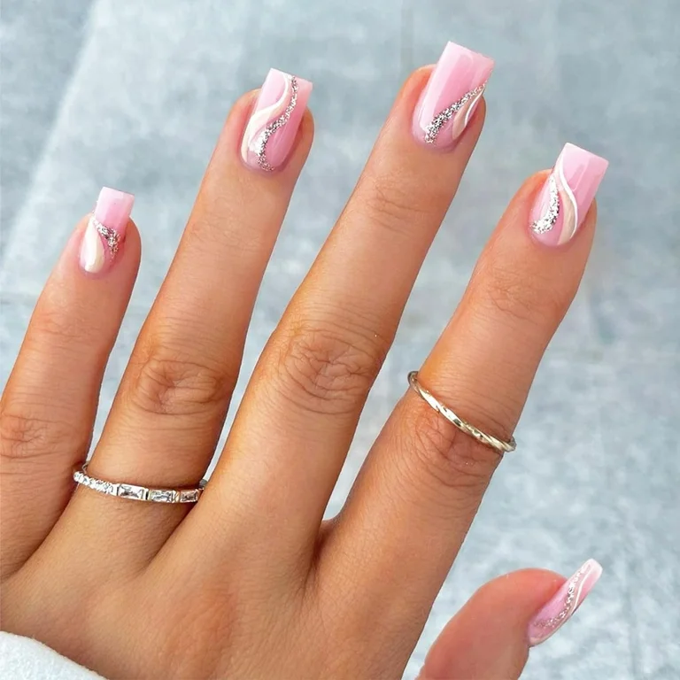 Artificial Fingernails 