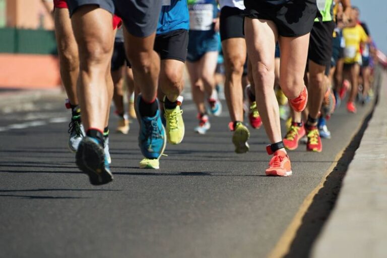Why a Sports Massage Will Improve Your Running Performance