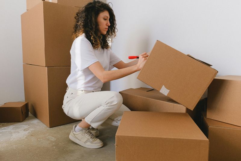 5 Tips to Avoid College Moving Hurdles