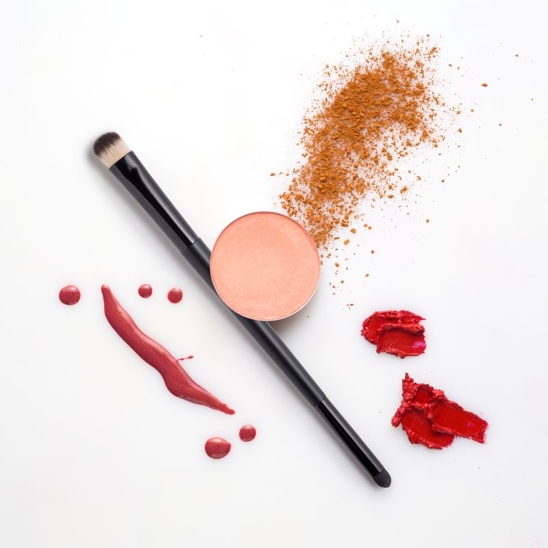 How to Launch a Beauty Line with a Makeup Manufacturer