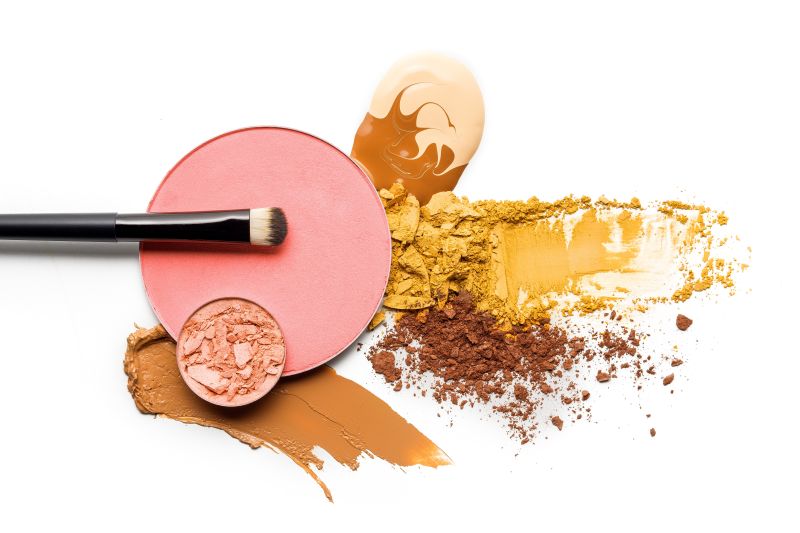 How to Launch a Beauty Line with a Makeup Manufacturer