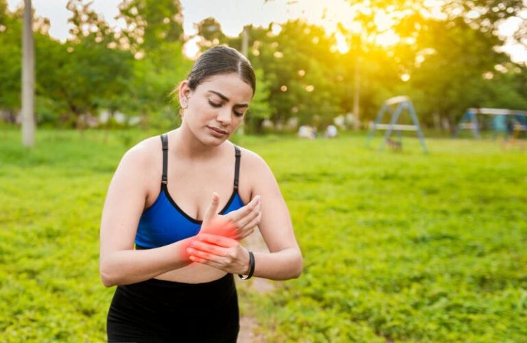 How Physiotherapy Helps Athletes Bounce Back from Wrist Injuries